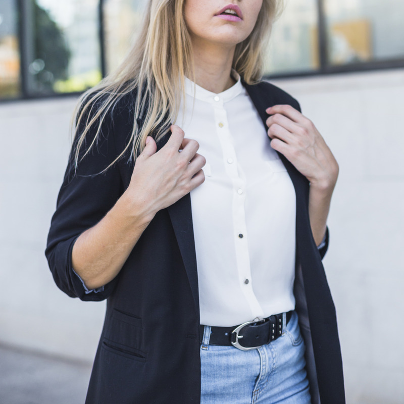 Pausus-Women’s-Button-Blouse